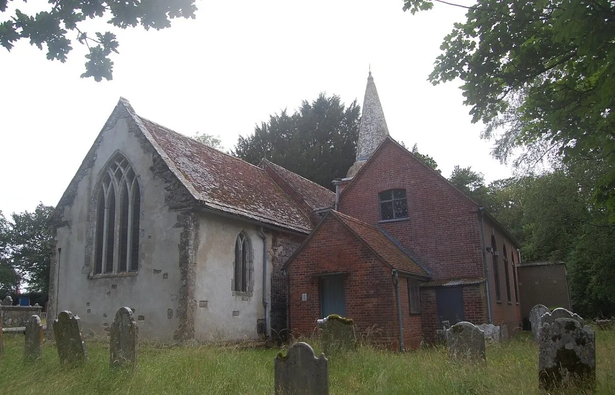 St Nicholas' Church en de taxus