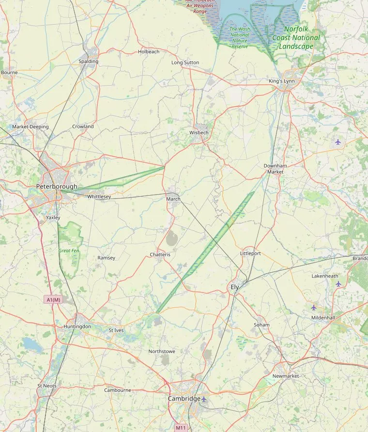 Kaart van Oost-Anglia met de route van Cambridge via Ely, Peterborough en King's Lynn naar Sandringham, door het vlakke land van de Fens.