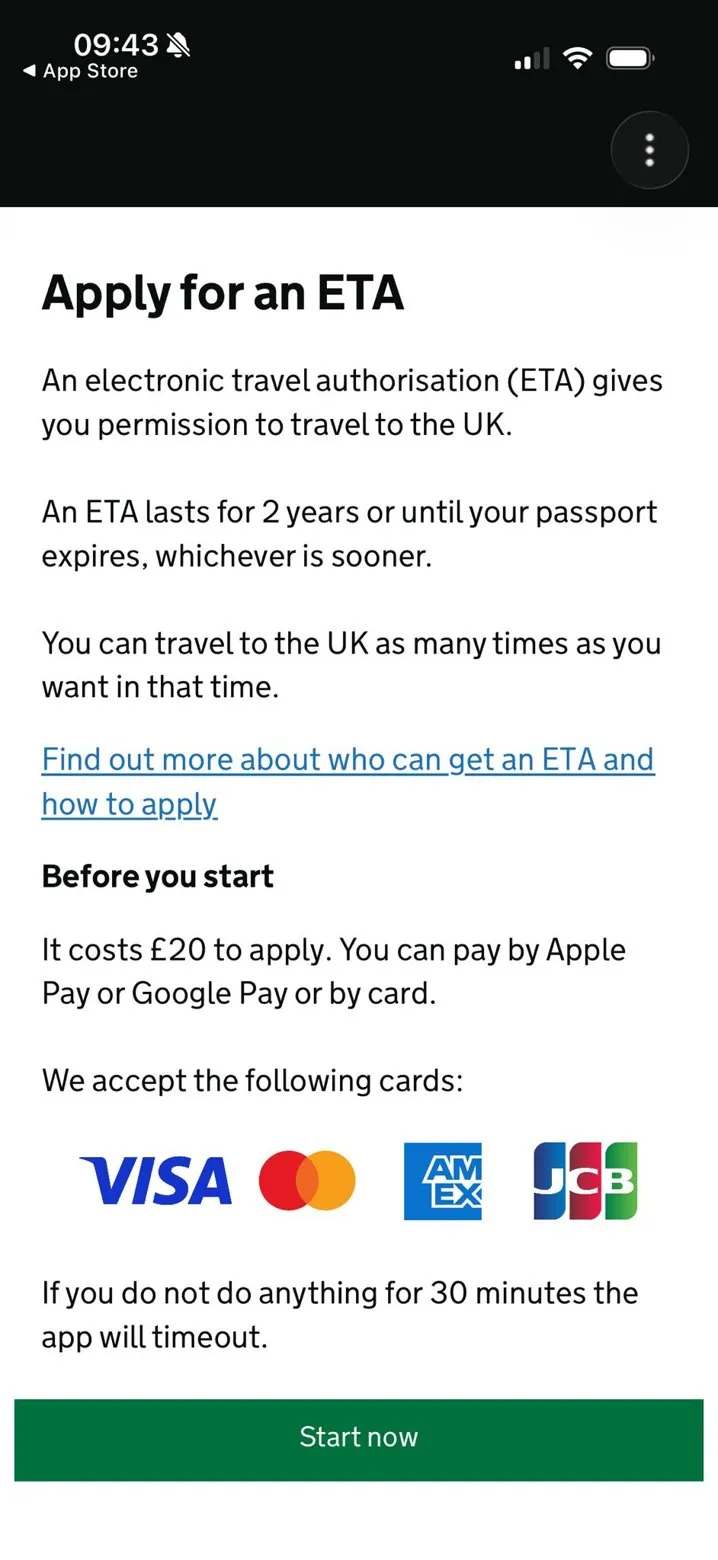 Startscherm van de UK ETA-app met de prijs van £20 en de geaccepteerde kaarten