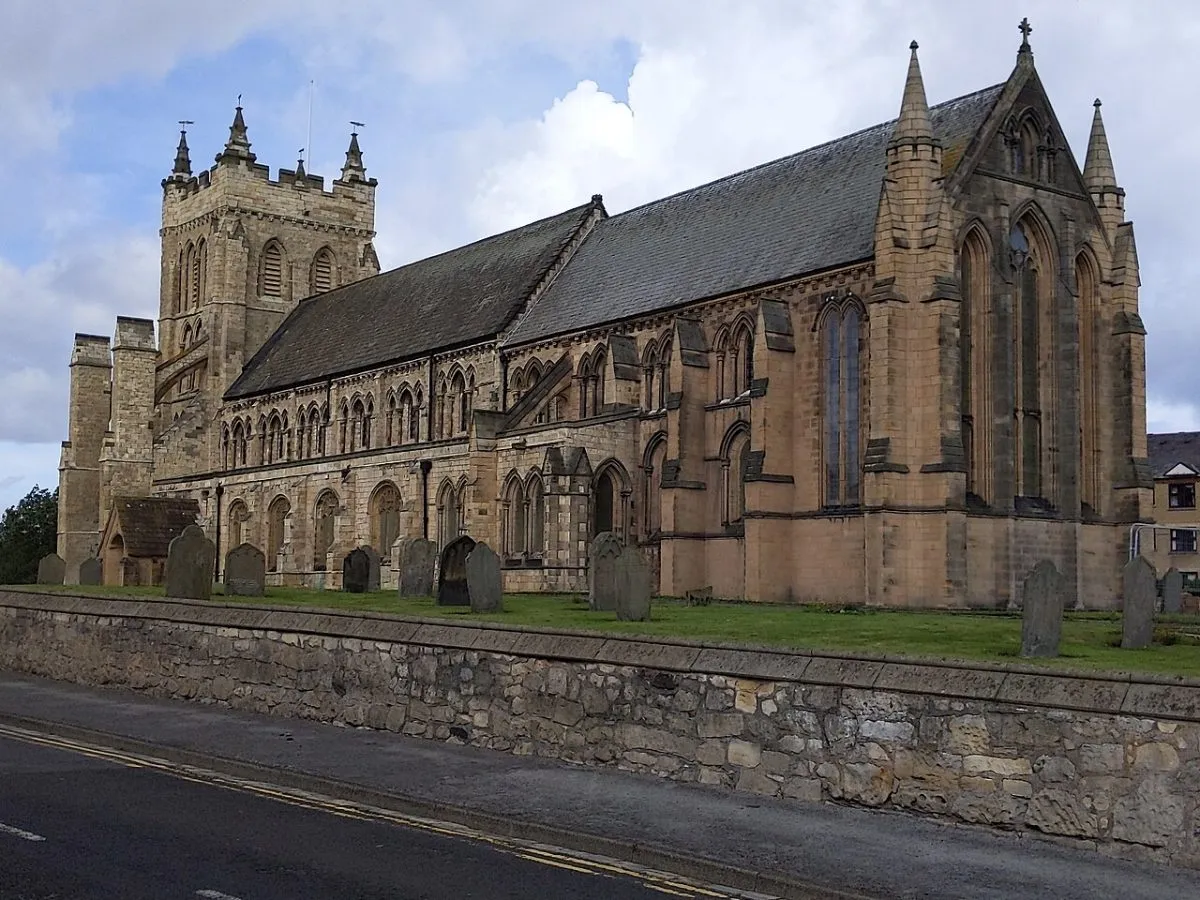 De Headland en St Hilda's Church