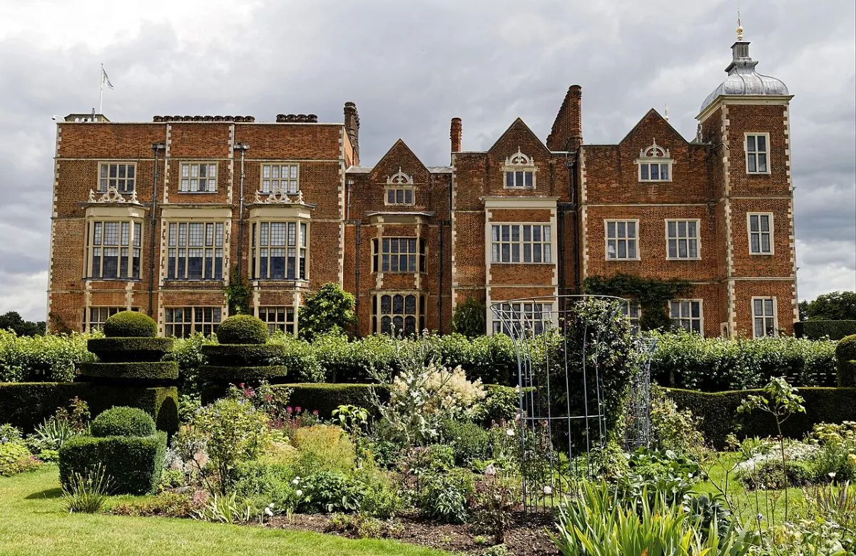 Hatfield House
