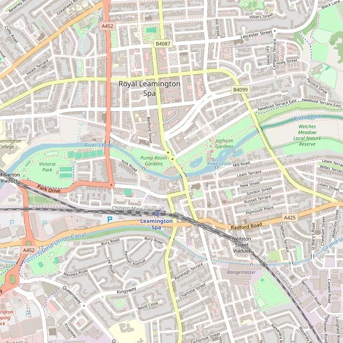 Kaart van het centrum van Leamington Spa met de vijf bezienswaardigheden