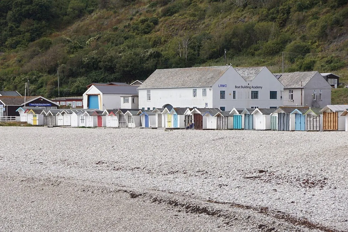 Monmouth Beach en de ammonietenvloer