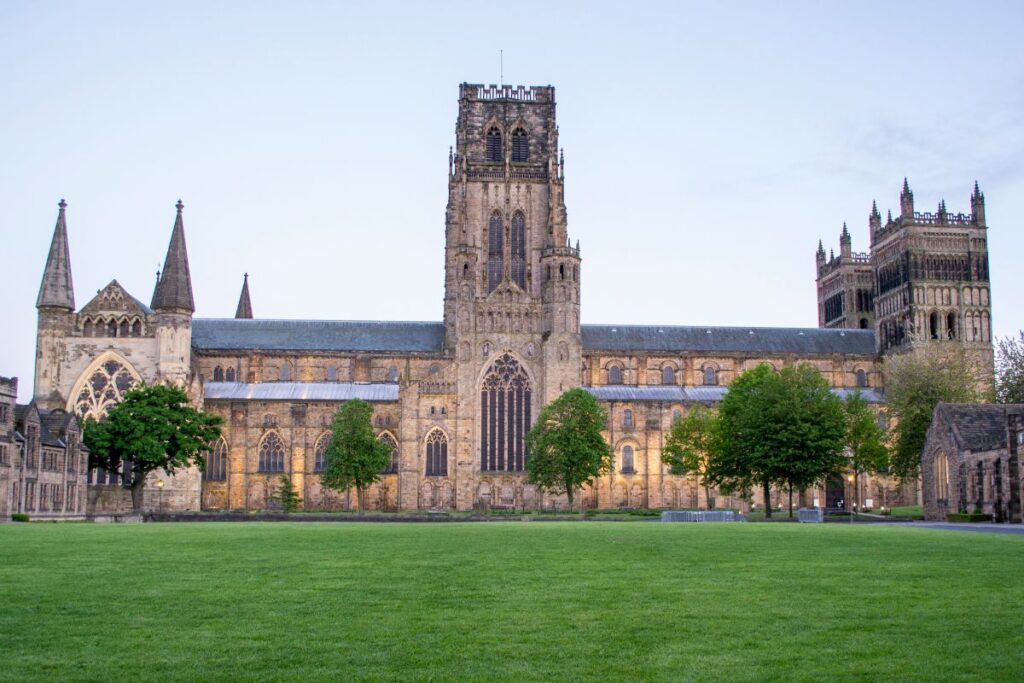 Vooraanzicht Durham Cathedral
