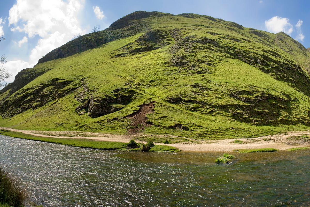 Dovedale