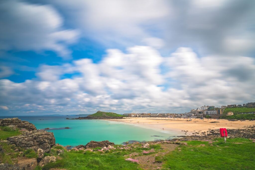 Porthgwidden Beach