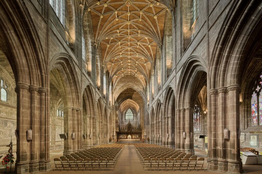 Binnen in Chester Cathedral
